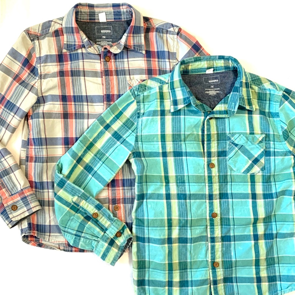 2 boys Sonoma button up shirts